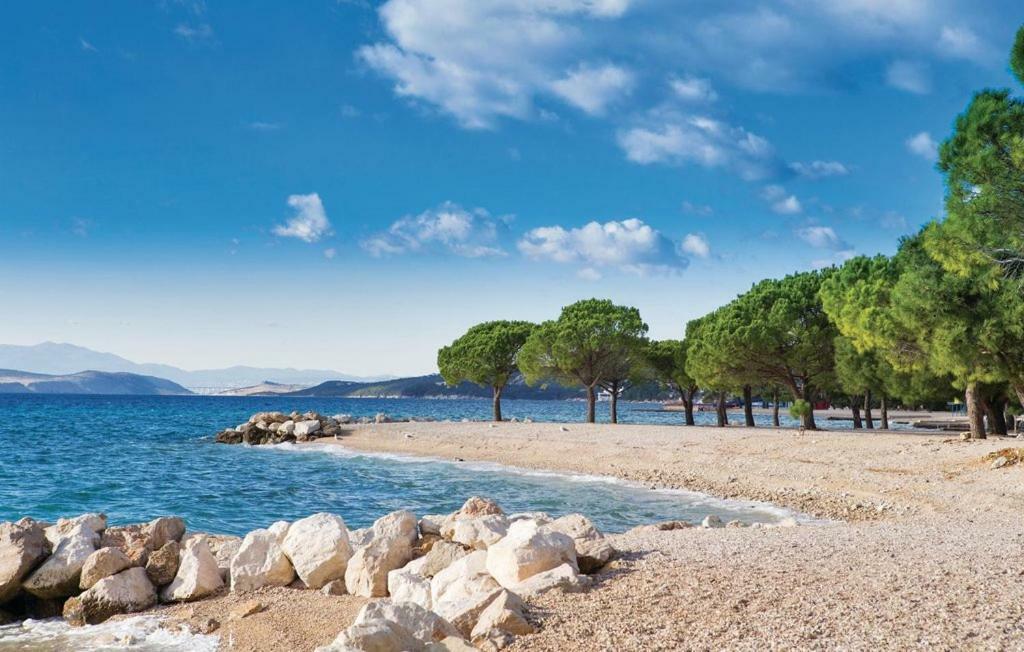 Vila Lina Crikvenica Luaran gambar